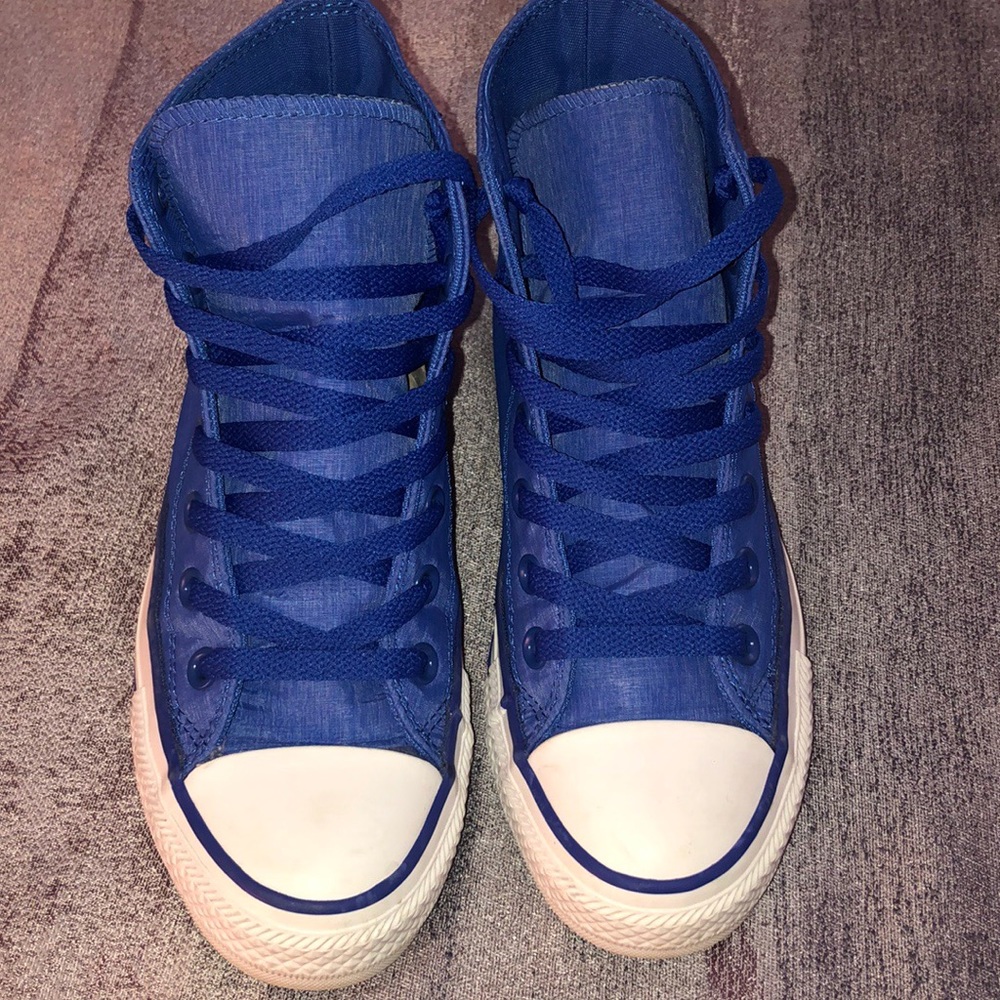 Classic High-Top Canvas Sneakers in Blue